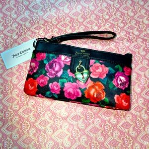 NEW Juicy Couture Wristlet